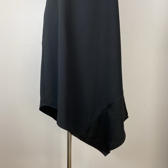 Trina Turk Joyous Asymmetrical Sleeveless Shirt with Dress Pockets Medium - Picture 10 of 16